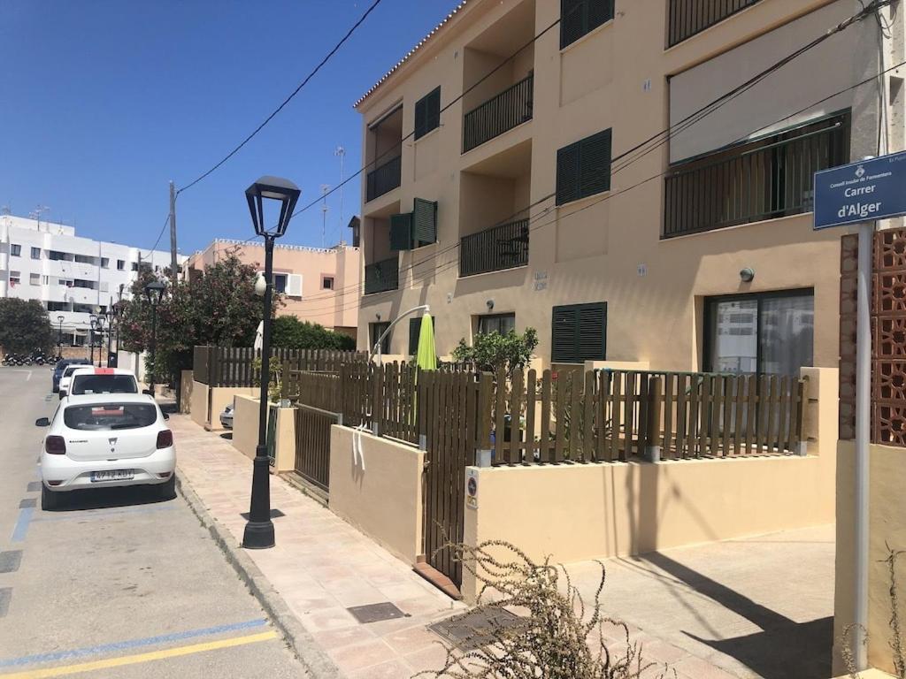Ferienwohnung La Mundial Formentera Es Pujols Exterior foto